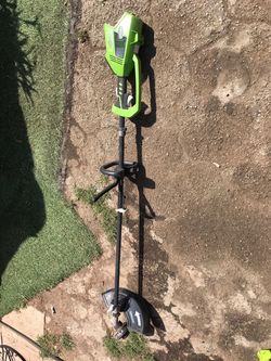 Green works weed wackier