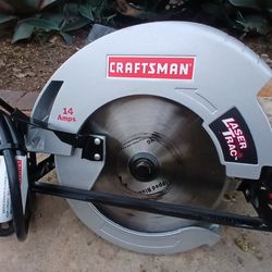 CRAFTSMAN-7 1/4" INCH CIRCULAR SAW W/ LASER TRAC GUIDE. Model 10860