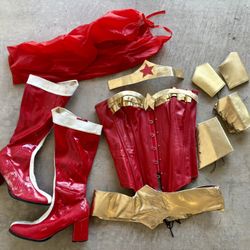 Wonder Woman Halloween Costume