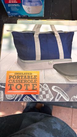 Insulated Portable Casserole Tote