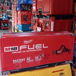 Milwaukee M18 FUEL 18V Lithium-Ion Brushless Cordless HACKZALL Reciprocating Saw Tool-Only 