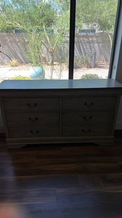 Grey Dresser