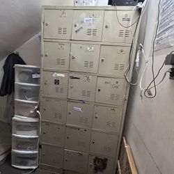 Lockers 