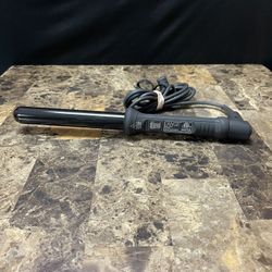 Lange Curling Wand Iron Model: HT015B. Volt: 110-240V / Power 45W 2.C6 Intertek.