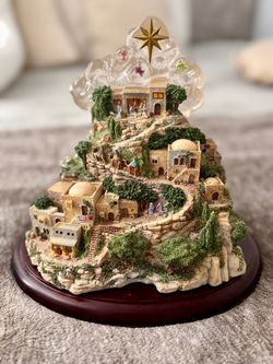 Lenox Hillside Nativity 2001 Christmas Figurine With Base & COA