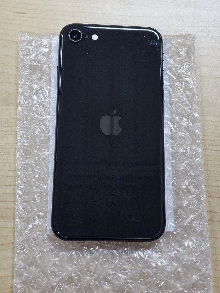 Iphone SE2 UNLOCKED 64GB (2 COLORS AVAILABLE) ios 26. Price Is Firm.