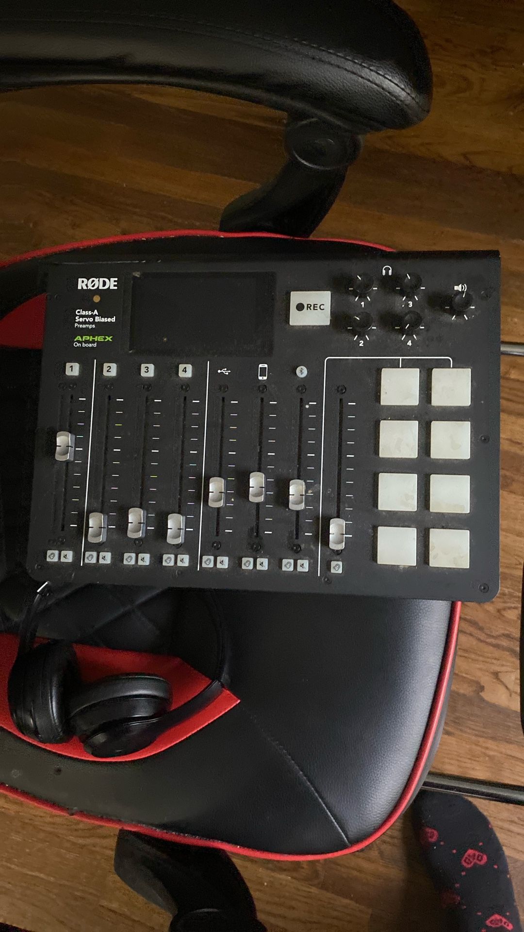 Rodecaster