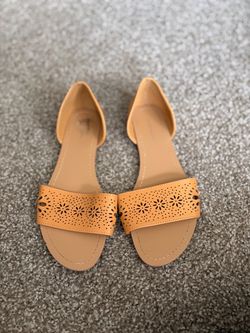 Sandals w 8.5