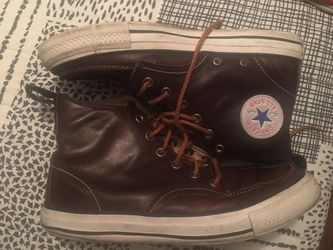 Converse men’s size 9.5