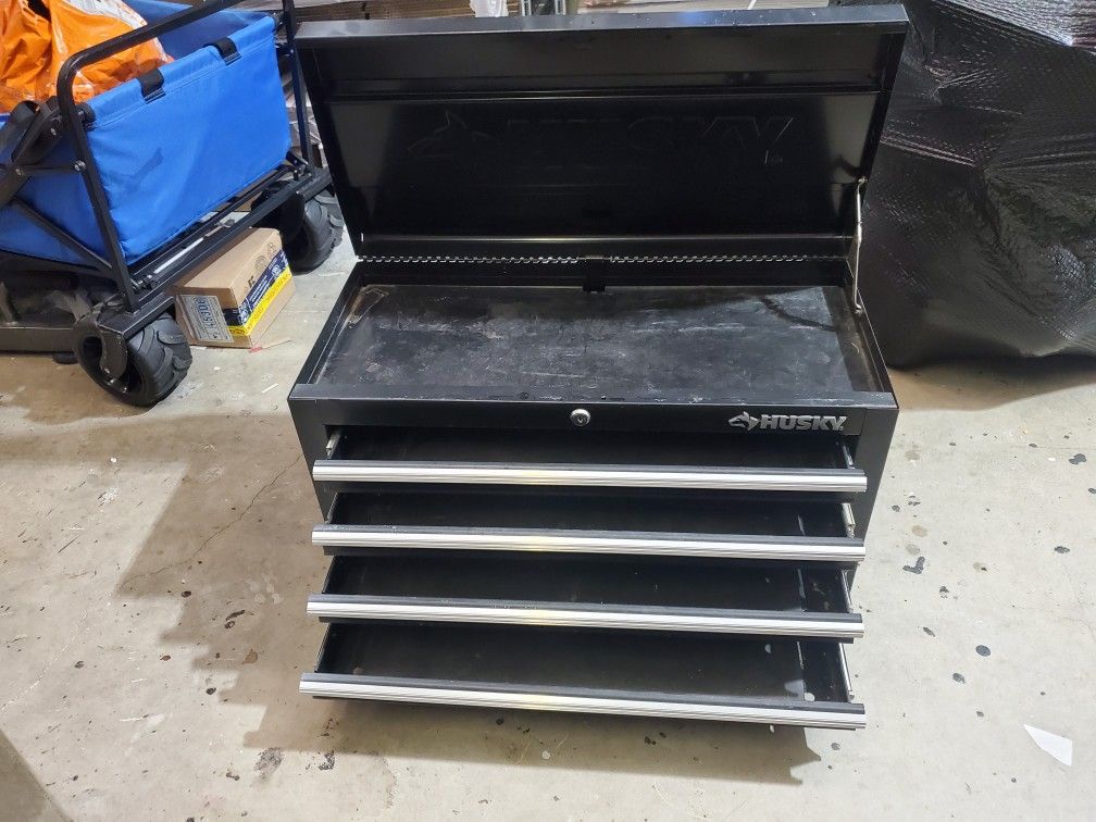 husky-26-in-w-x-12-in-d-standard-duty-4-drawer-top-tool-chest-for