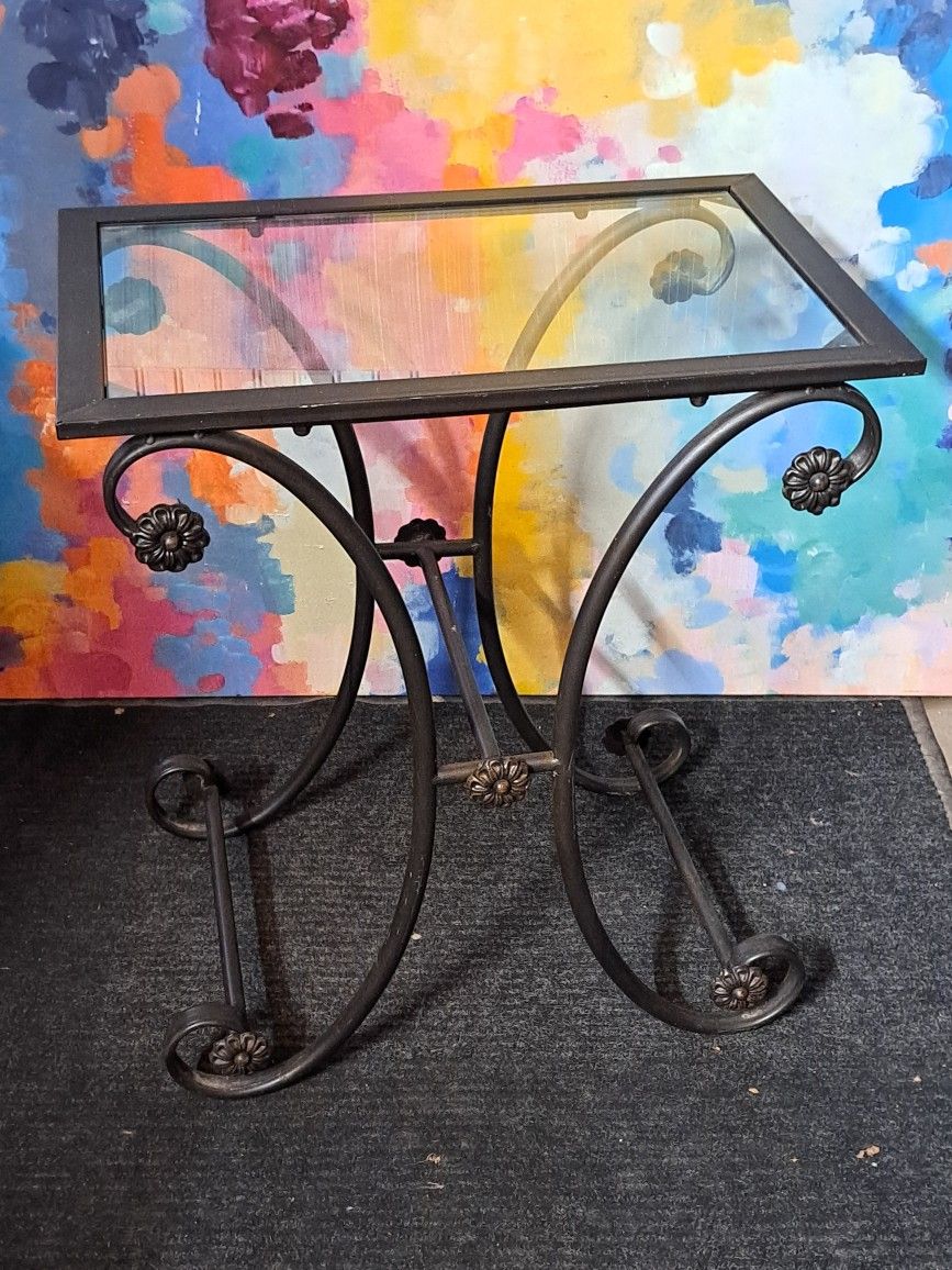 26" Wrought Iron Accent Table With Glass Surface.