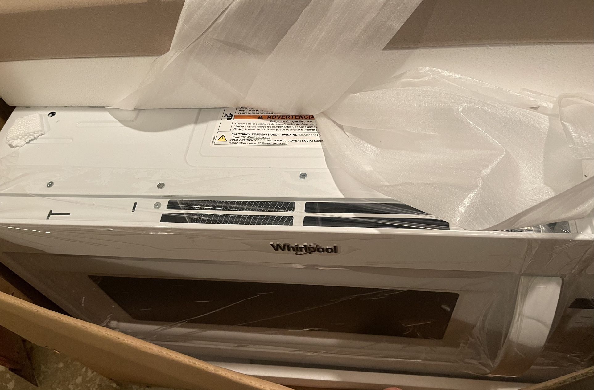 Whirlpool® 1.7 Cu Ft Range Microwave Hood Combination, 1000w, White