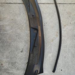 Jeep Grand Cherokee Windshield Cowl Cover