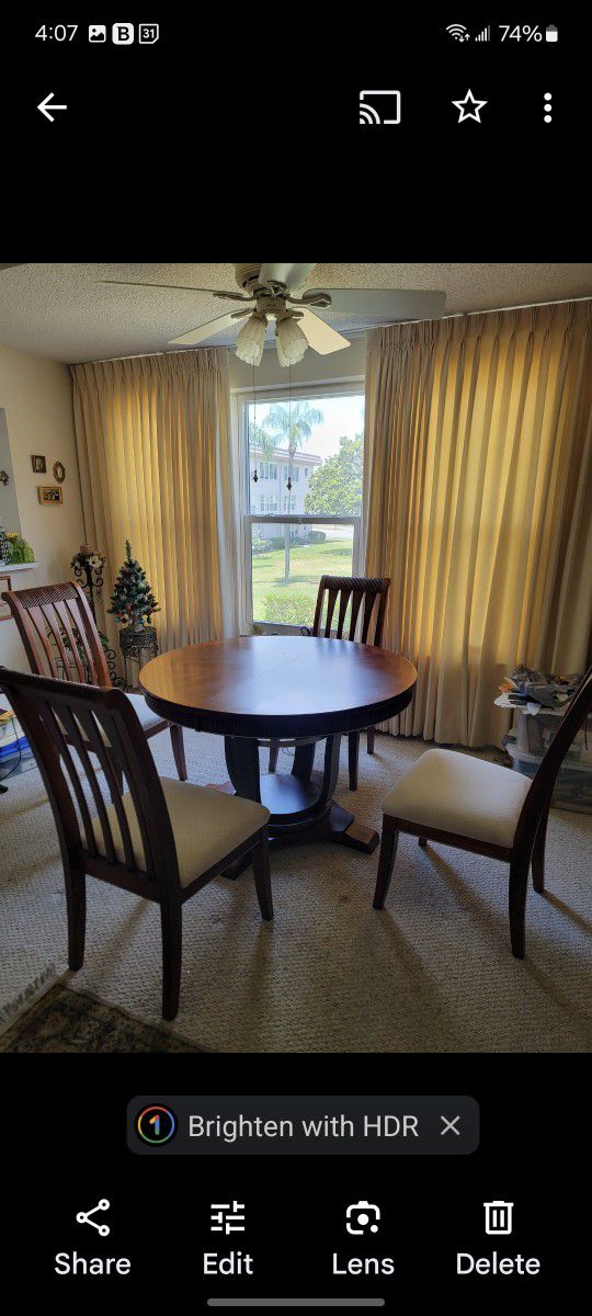 Dining Room Table And 4 Chairs.