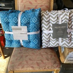 New Chair Pads   2 Sets  