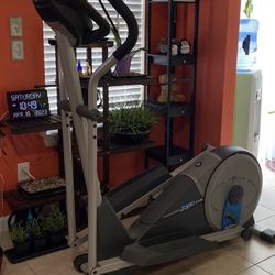 Pro-Form XP 115 Elliptical Machine