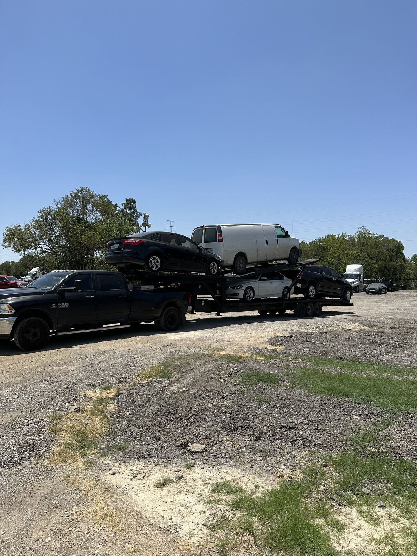 Kaufman ez4 car hauler 4 car trailer ready to work Or Trade For 40ft Trailer 