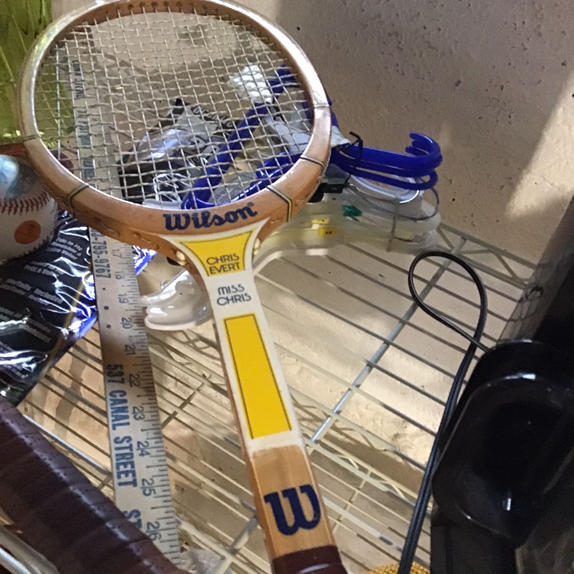 Tennis racket