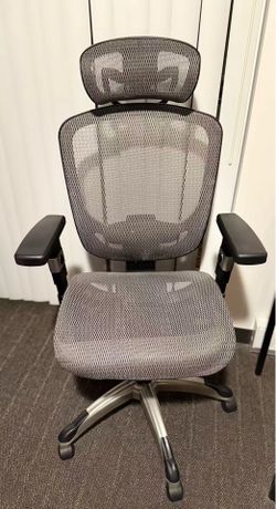 Staples ergonomic task chair