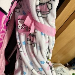 Brand New Hello Kitty Blanket 