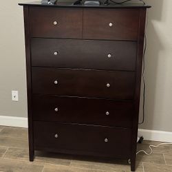 5 Drawer Dresser 