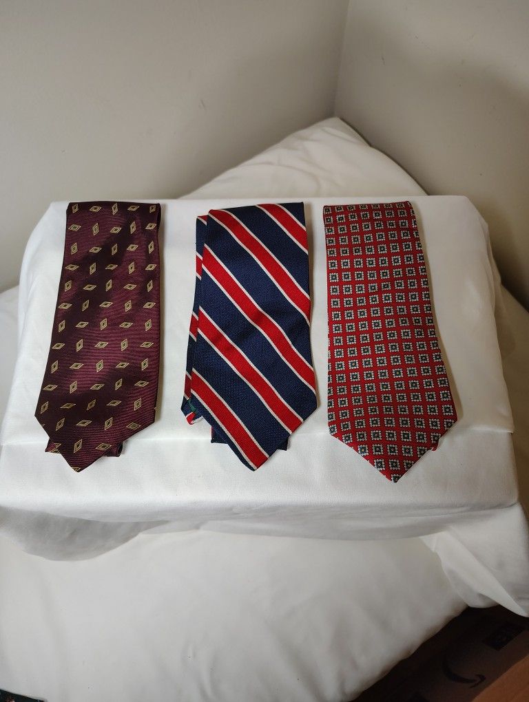 Lauren Ralph Lauren Bundle Ties