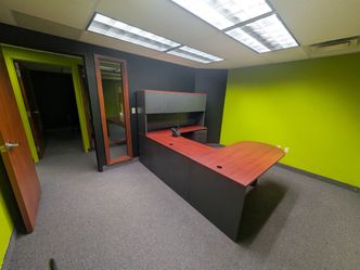 U shape desk
