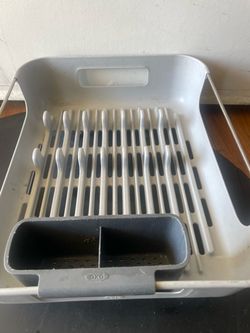 Nice plastic rack for kitchen sink
