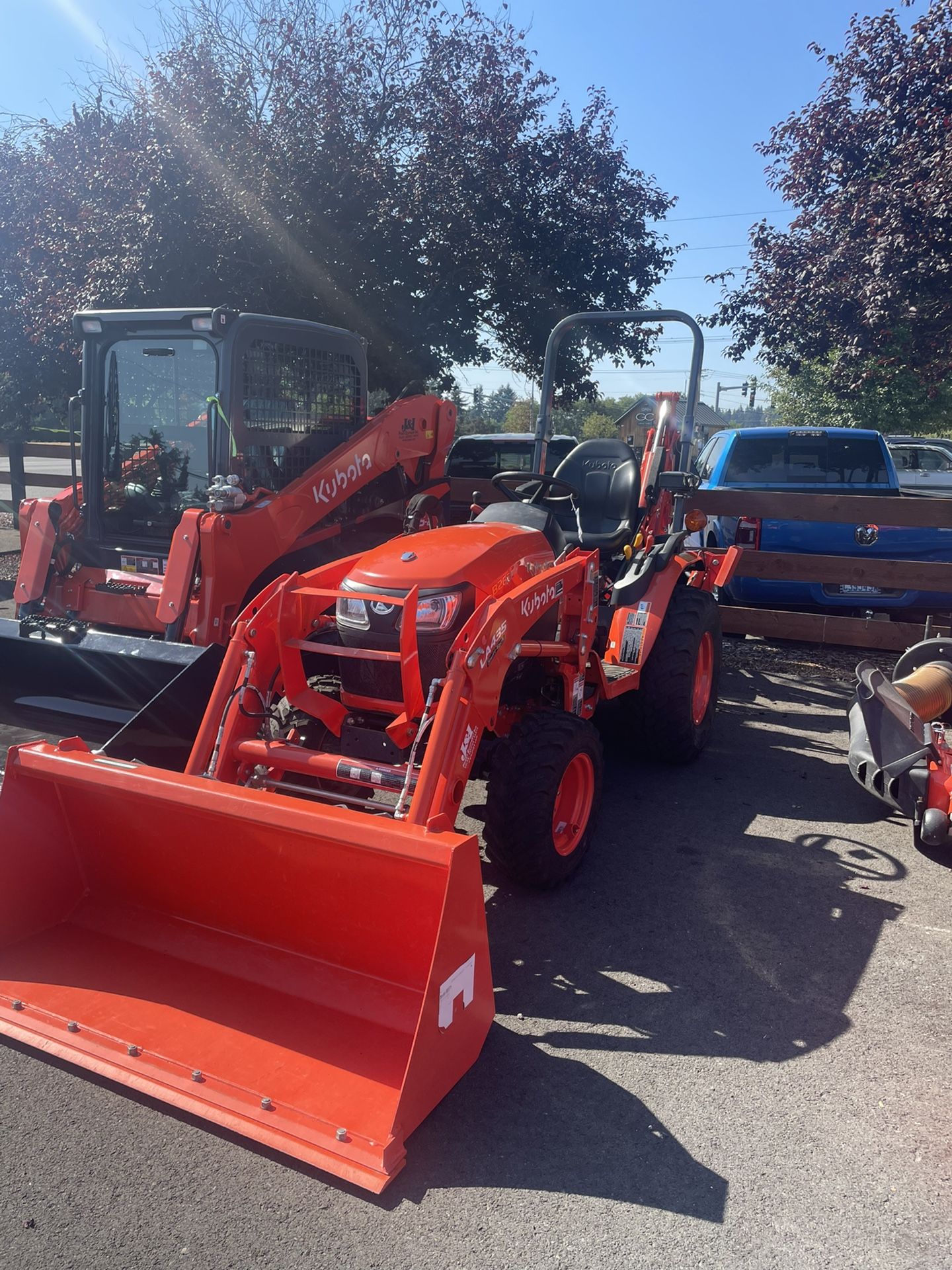 Kubota B2601 Tractor Loader Backhoe For Sale In Yelm, WA - OfferUp