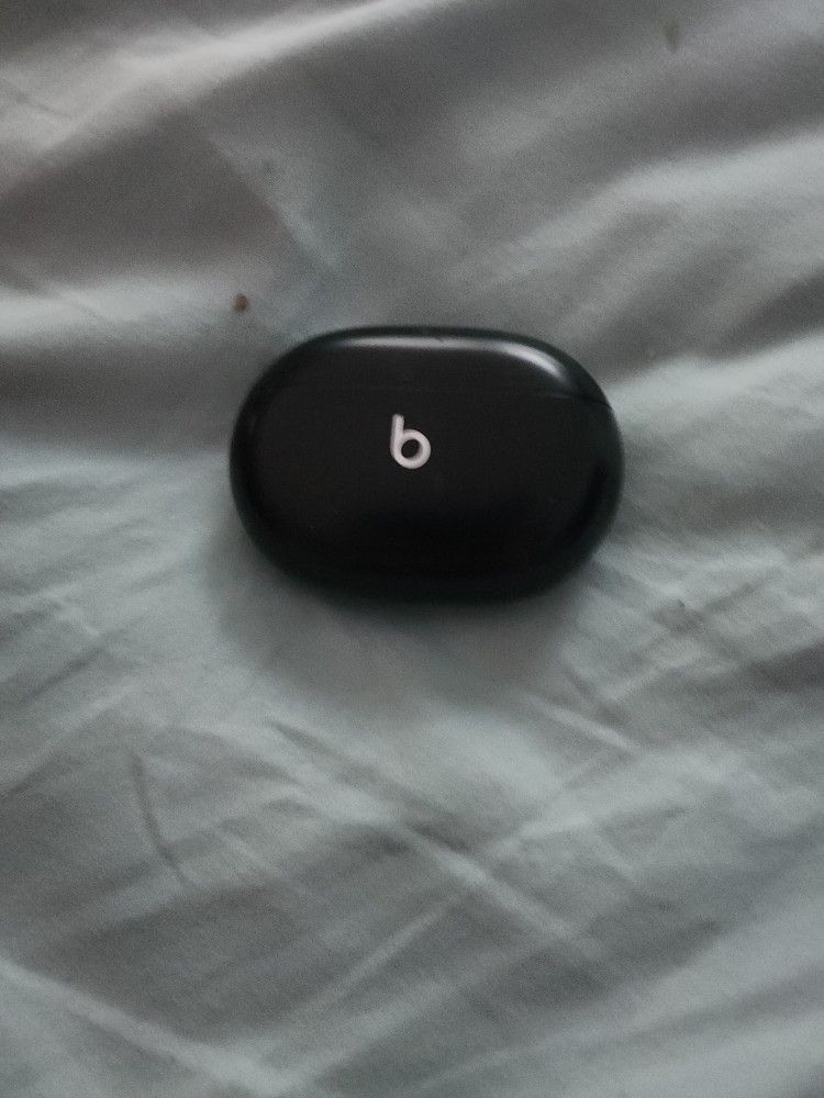 Beat Bud Studios Noise Canceling