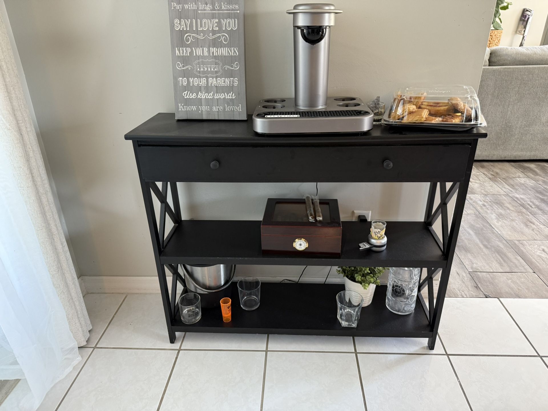 Console Table / Mesa