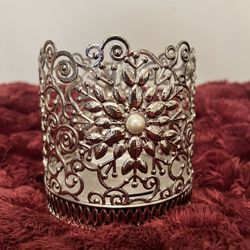 Christmas Edition 3 Wick Candle Holder 