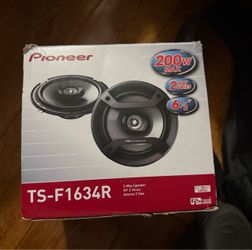 Pioneer TS-F1634R 6.5" 2-Way Car Speakers
