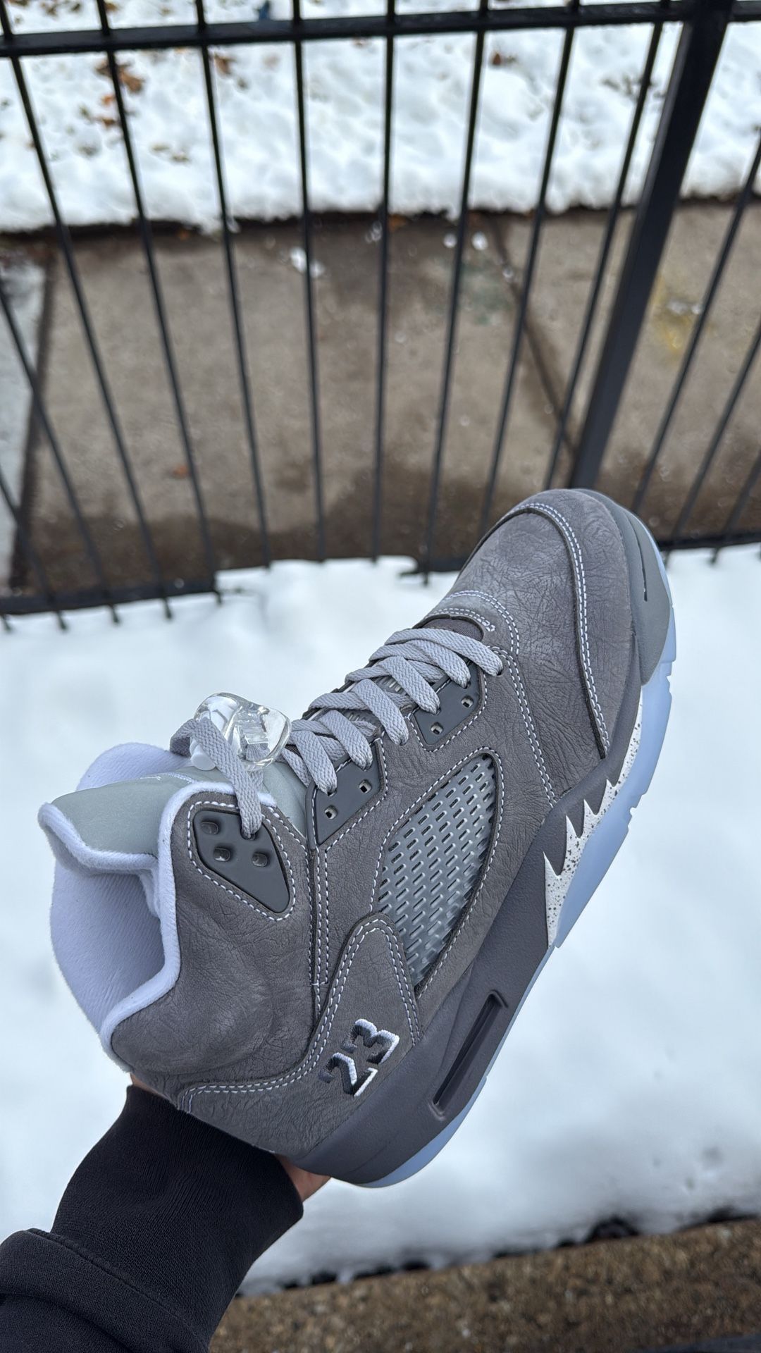 Jordan Retro 5 Wolf Grey