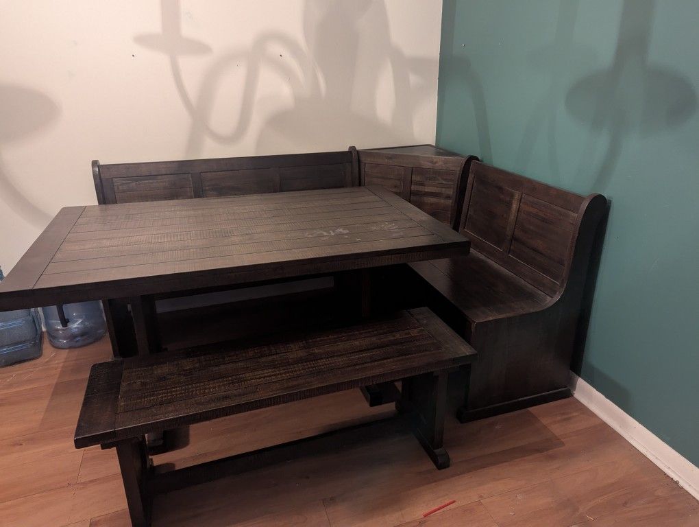 Breakfast Nook Table