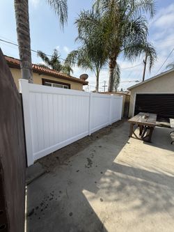 Vinyl Fence 