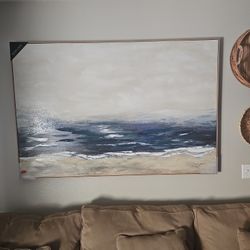 Beautiful canvas, it's painting of the ocean. Imperfect condition. $50s sirius buyers only