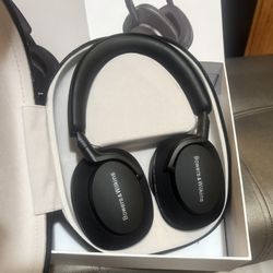 Bowers & Wilkins {Px7 S2} Advanced Noise Cancellation Bluetooth Headphones ≠ Audiophile-Grade Sound,