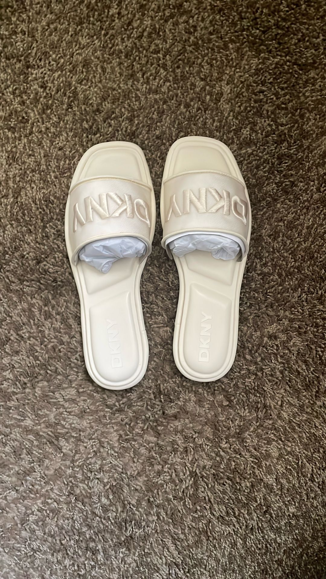 Flat Off White Slip-on Shoes