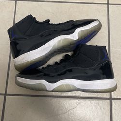 Space Jam 11 size 10.5