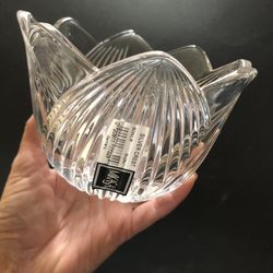Mikasa 6” Crystal Bowl