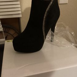 Black Stiletto Boot With Silver 