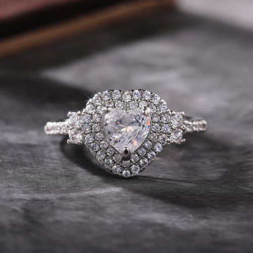 Luxury Pure Heart CZ Fashion Shiny Diamonds Macro Pave Ring for Women, K852
 
  