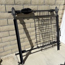 Thule Roof Rack For 2 Bikes And Cargo