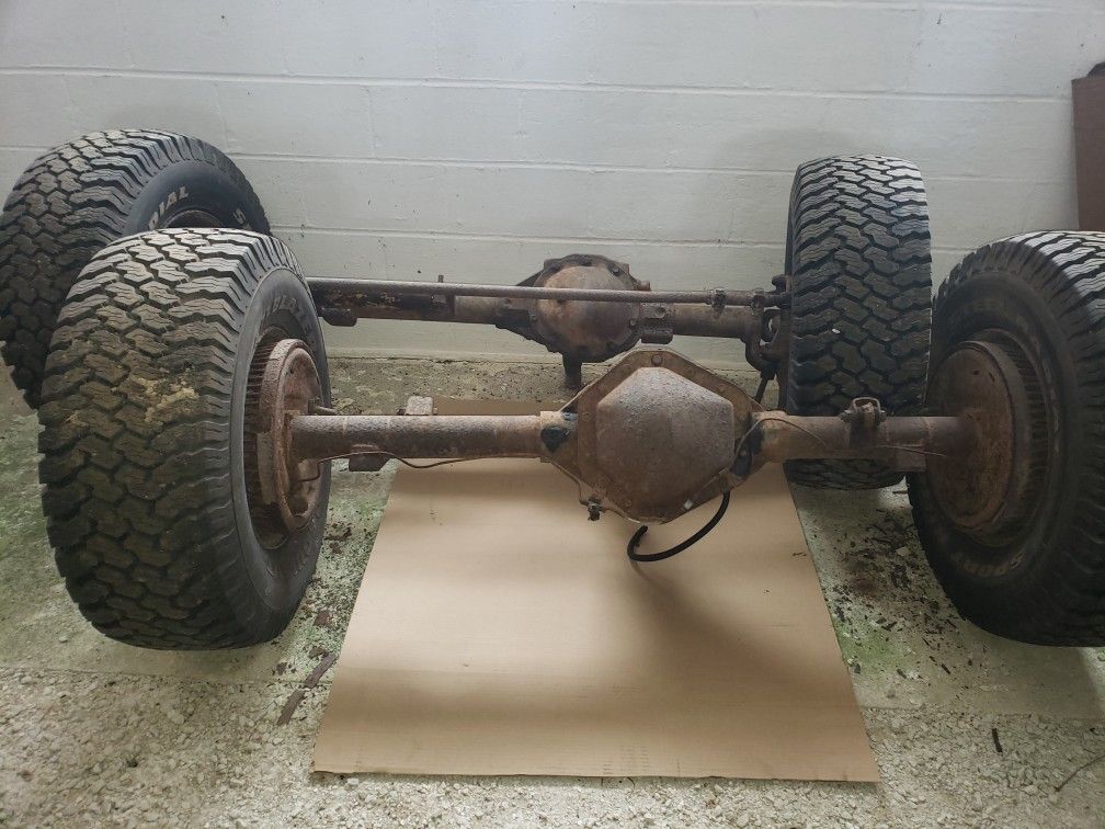 3/4 Ton Chevy Truck Axles for Sale in Burlington, WI OfferUp