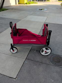 Radioflyer Convertible Red Wagon 