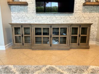 Tv console