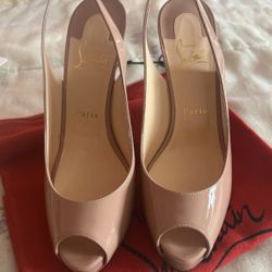 New Christian Louboutin Private Number 7 1/2