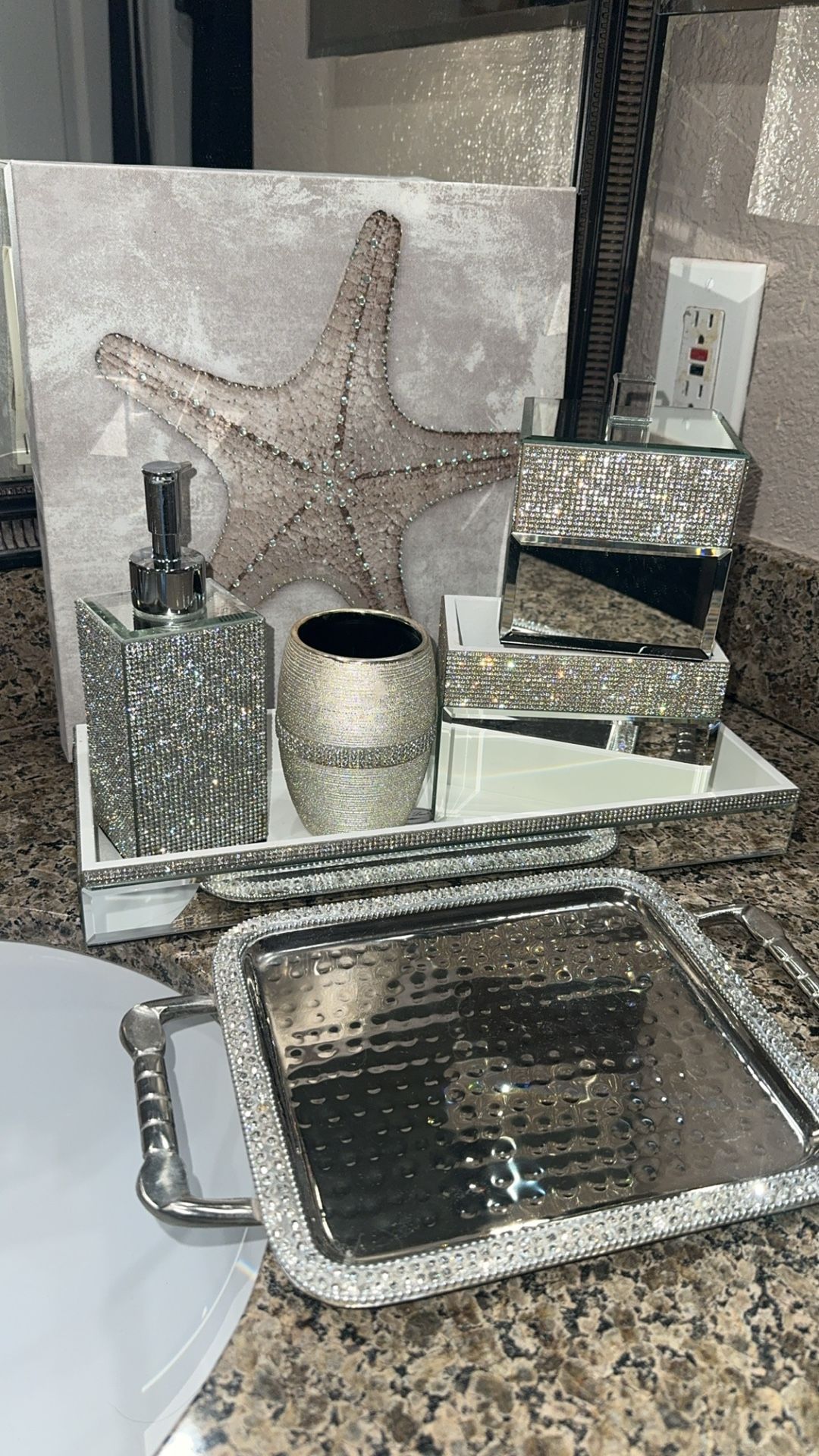 7 Pc Glam Bathroom Decor