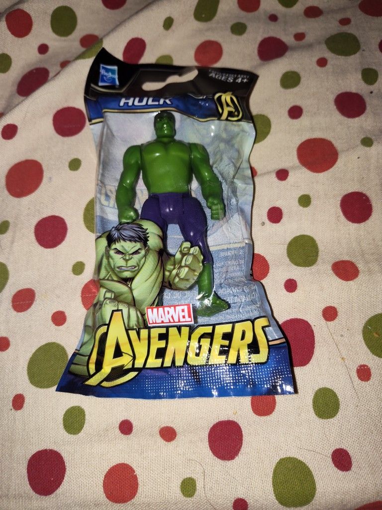 Sealed Avengers Marvel 1" Hulk" Action Figure